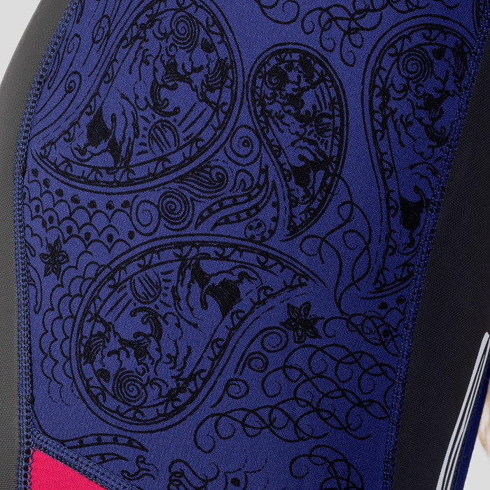 2024 Gul Dames Response 3/2mm Rug Ritssluiting Shorty Wetsuit RE3318-C1 - Navy / Paisley
